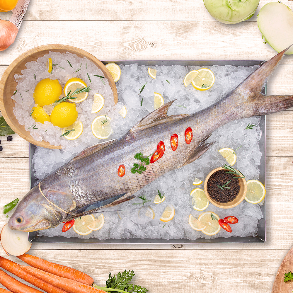 Threadfin whole